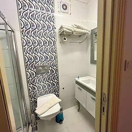 Golden Old Hotel 5*